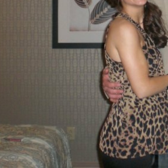 Fall Leopard blouse - Picture 3 of 3